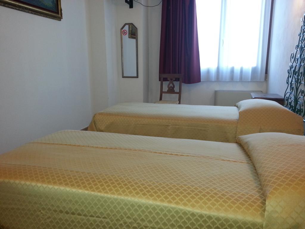 Agriturismo Corte Trincerone Mantova Exteriör bild